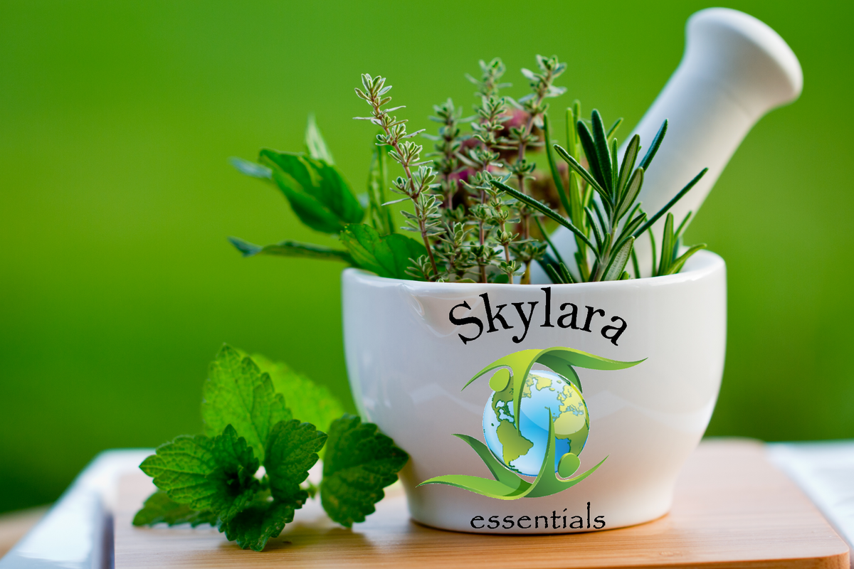 Pure Palo Santo Essential Oil - 100% Natural and Therapeutic Grade –  Skylara Essentials